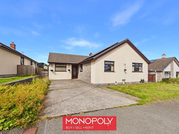 4 Bedroom Detached Bungalow For Sale In Clawddnewydd, Ruthin, LL15