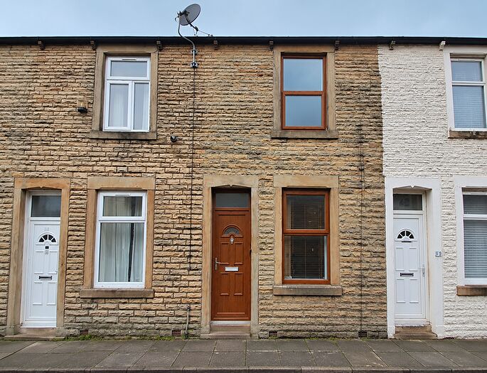 2 Bedroom Terraced House To Rent In Laithe Street Burnley, Lancashire, BB11