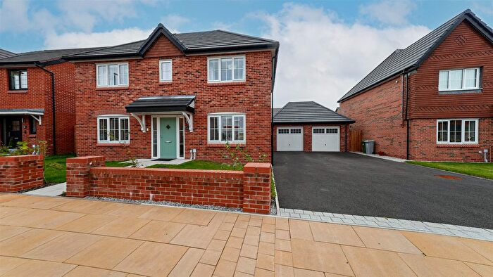 4 Bedroom Detached House For Sale In Velvet Way, Somerford, Congleton, CW12
