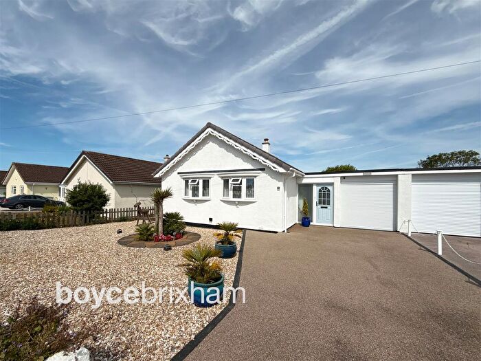 2 Bedroom Detached Bungalow For Sale In North Boundary Road, Brixham, TQ5