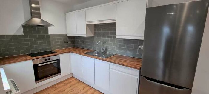 2 Bedroom Apartment To Rent In Broadway, Earlsdon, CV5