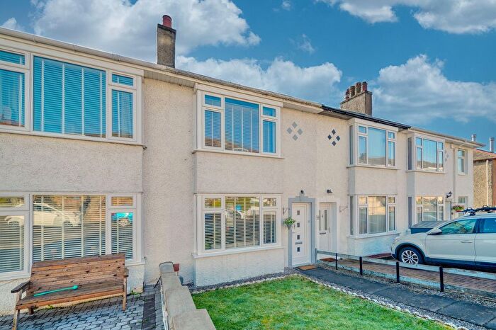 2 Bedroom Terraced House For Sale In Monteith Gardens, Clarkston, G76