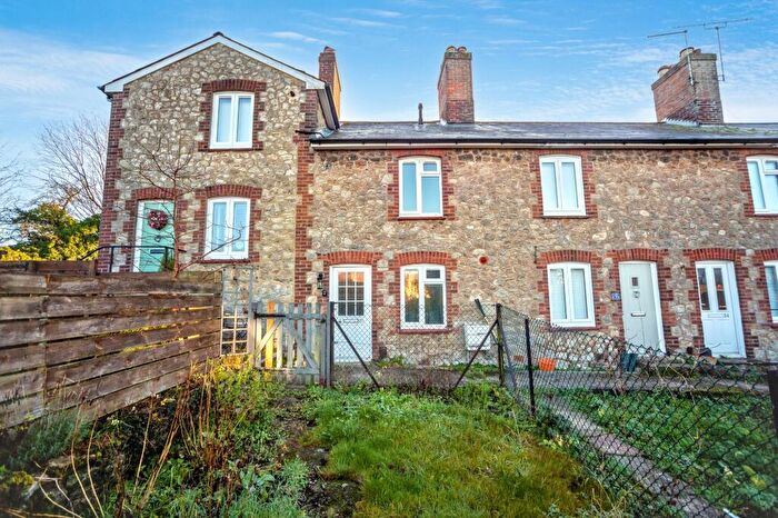 2 Bedroom Terraced House For Sale In The Rocks Road, East Malling, West Malling, Kent, ME19