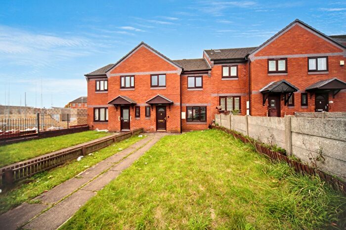 3 Bedroom Terraced House For Sale In Venice Street, Bolton, BL3