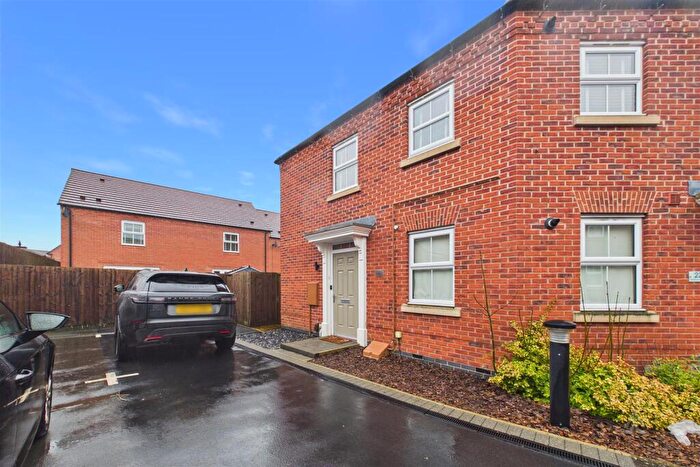 2 Bedroom Maisonette For Sale In Ruthyn Close, Ashby-De-La-Zouch, LE65