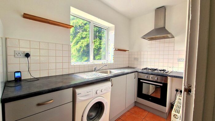 1 Bedroom Flat To Rent In Burwood Road, North Shields, NE29