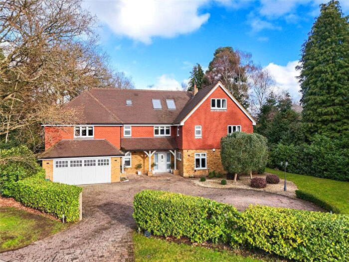 6 Bedroom Detached House For Sale In Ince Road, Burwood Park, KT12