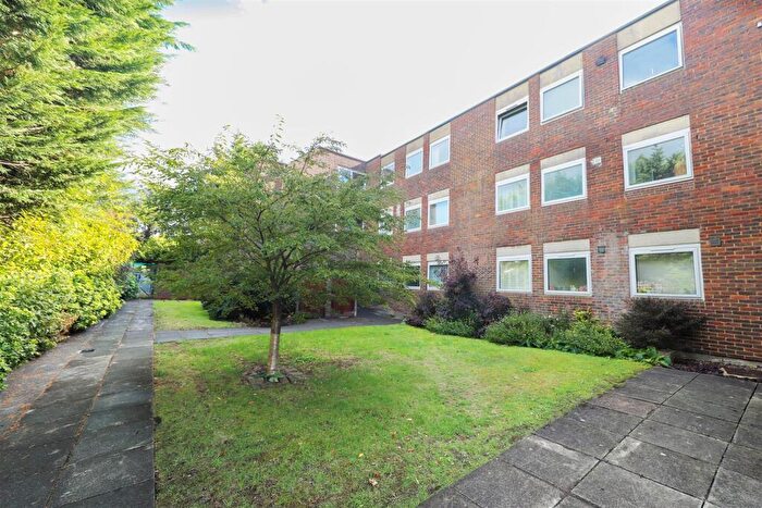 2 Bedroom Flat For Sale In Hawkesworth Close, Northwood, HA6