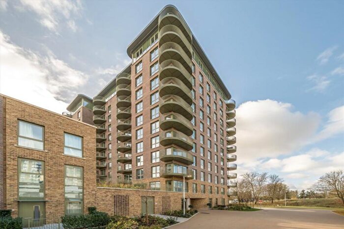 3 Bedroom Flat To Rent In Townsend Road, Kidbrooke Village, SE3