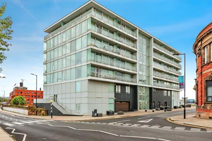 1 Bedroom Apartment To Rent In Market Street, Keppel Wharf Market Street, S60