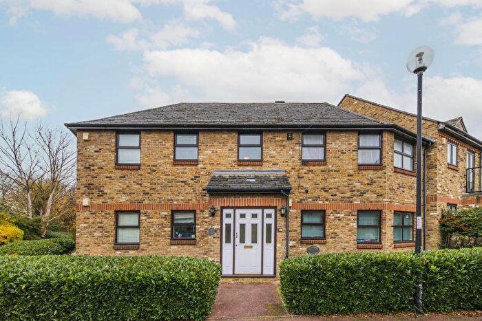 Studio To Rent In Croftongate Way, Brockley, SE4