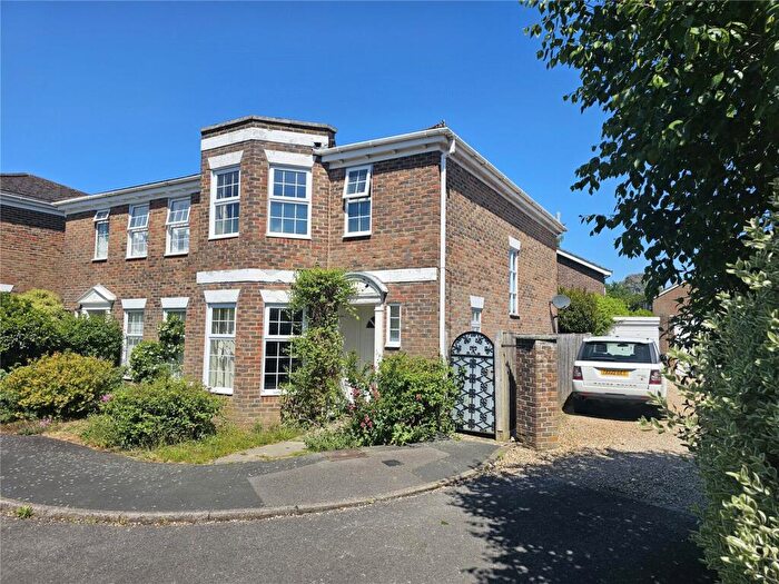 3 Bedroom End Of Terrace House For Sale In Heathfield Green, Midhurst, West Sussex, GU29