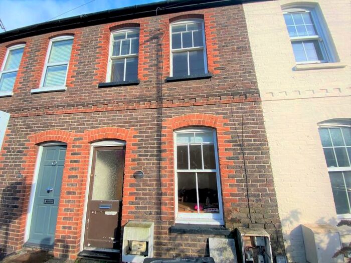 2 Bedroom Terraced House To Rent In Central Guildford, GU1