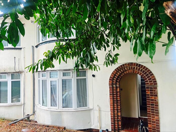 2 Bedroom Flat To Rent In Flat, Staple Hill House, - Staple Hill Road, Bristol, BS16