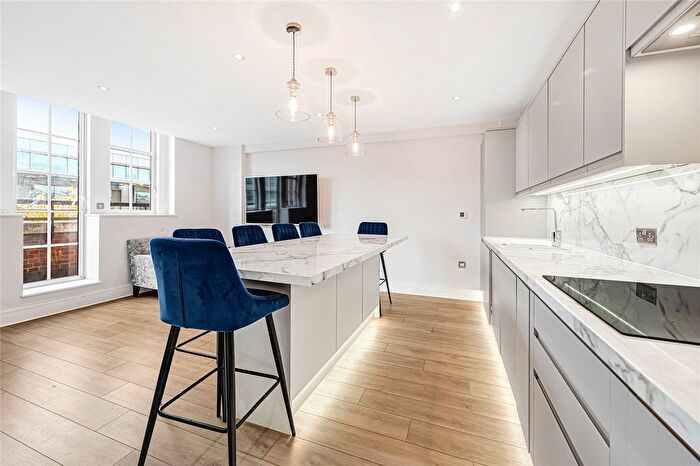 3 Bedroom Flat To Rent In Romney House, Marsham Street, Westminster, London, SW1P