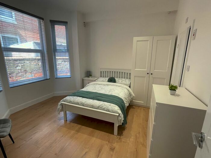 Studio To Rent In Gordon Avenue, Southampton, SO14