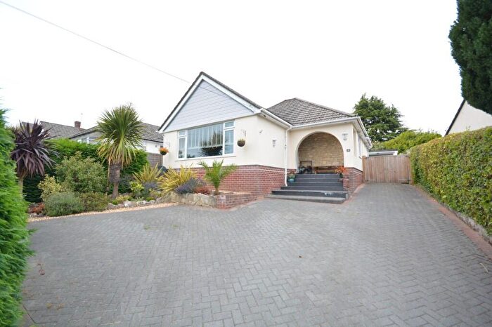 3 Bedroom Detached Bungalow For Sale In Anvil Crescent, Broadstone, Dorset, BH18