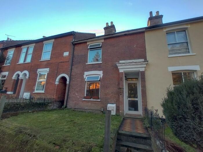 3 Bedroom Terraced House To Rent In St. Johns Road, Ipswich, IP4