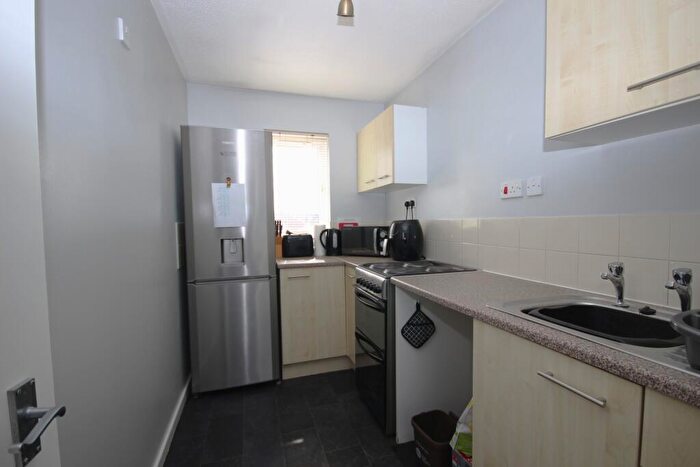 1 Bedroom Maisonette To Rent In Rosedale, Houghton Regis, Dunstable, Bedfordshire, LU5