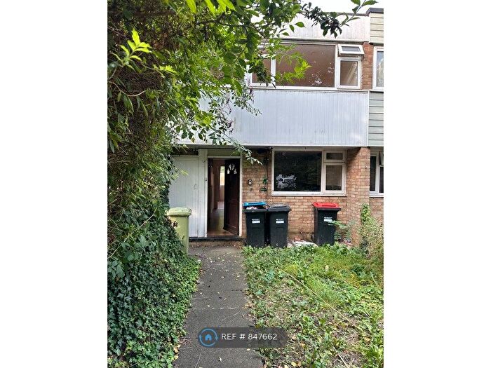 3 Bedroom Terraced House To Rent In Crummock Place, Bletchley, Milton Keynes, MK2