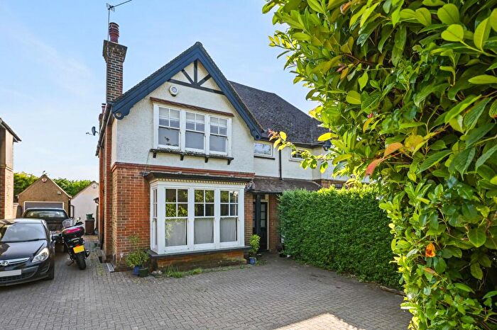 4 Bedroom Semi-Detached House To Rent In Coulsdon Road, Caterham, CR3