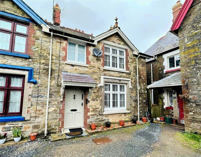 3 Bedroom Terraced House For Sale In Llanboidy, Whitland, Carmarthenshire, SA34