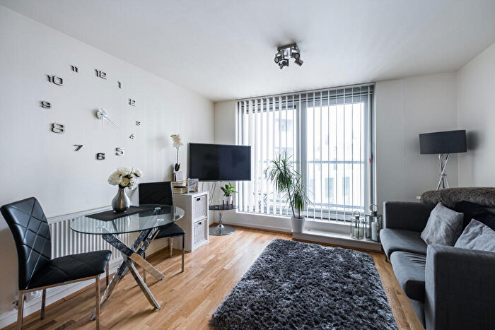 1 Bedroom Apartment To Rent In Atrium Heights, Greenwich, SE8