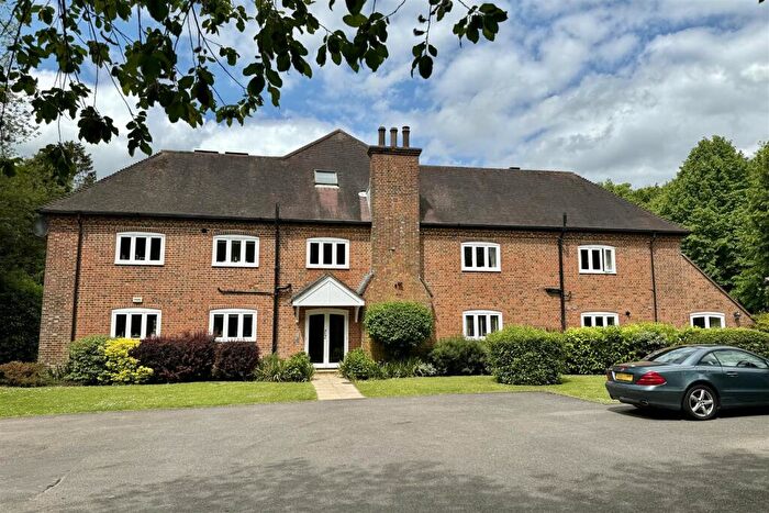 2 Bedroom Flat For Sale In Hambledon Park, Hambledon *** No Onward Chain***, GU8
