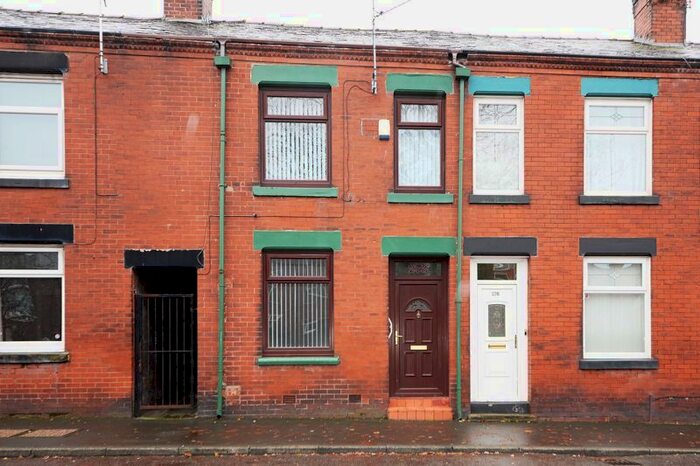 3 Bedroom Terraced House To Rent In Oldham Road, Middleton, Manchester M24