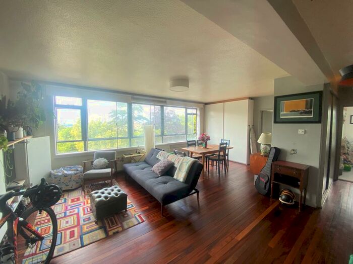 2 Bedroom Apartment To Rent In Frobisher Court, Sydenham Rise, Forest Hill, London, SE23