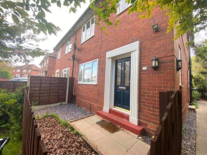 1 Bedroom Flat To Rent In Caslon Crescent, Stourbridge, DY8