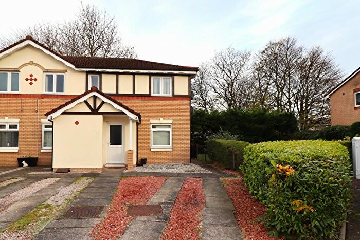 2 Bedroom Flat To Rent In Jamieson Avenue, Stenhousemuir, FK5