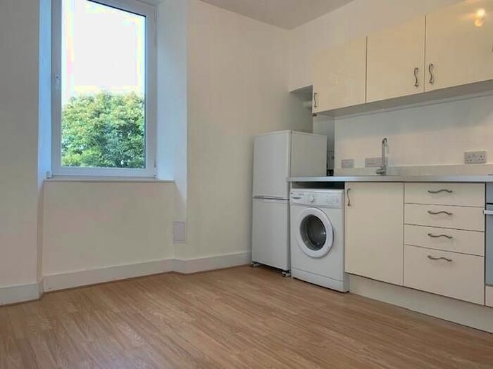 2 Bedroom Flat To Rent In Menzies Road, Aberdeen, AB11