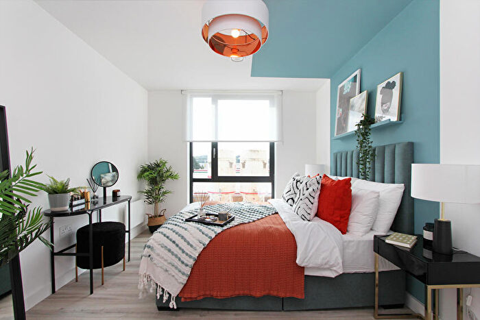 1 Bedroom Apartment For Sale In Kimpton Road, Luton, Bedfordshire, LU2