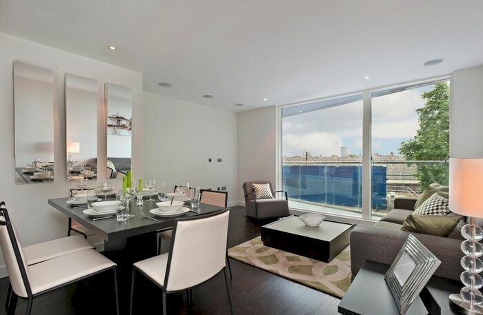 2 Bedroom Flat To Rent In Caro Point, Gatliff Road, Grosvenor Waterside, SW1W