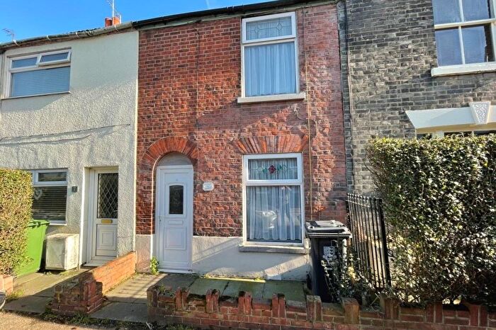 2 Bedroom Terraced House To Rent In Bells Road, Gorleston, NR31