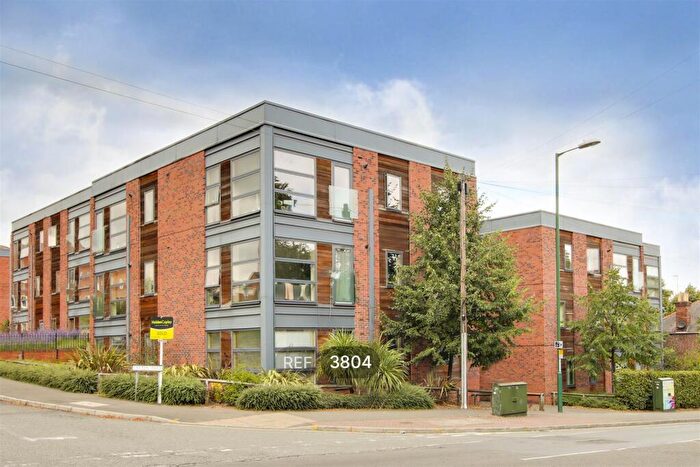 2 Bedroom Flat To Rent In Watermark House, Watermark Close, Nottingham, NG5