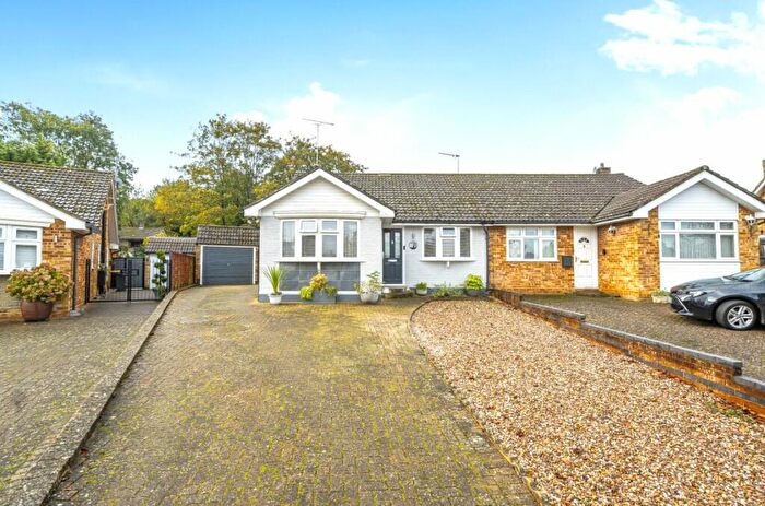 3 Bedroom Bungalow For Sale In Coxs Close, Sharnbrook, MK44