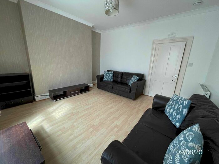 1 Bedroom Flat To Rent In Summerfield Terrace, Ground Floor Left, Aberdeen, AB24