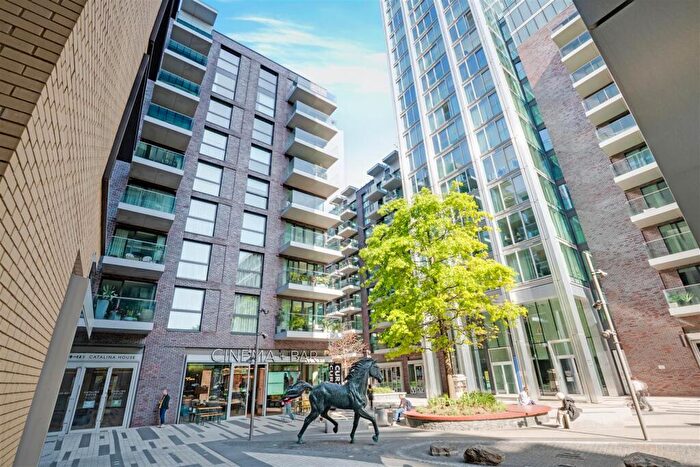 2 Bedroom Flat For Sale In Canter Way, London, E1