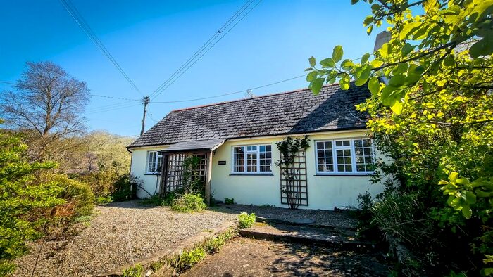 5 Bedroom Cottage To Rent In Moylegrove, Cardigan, SA43