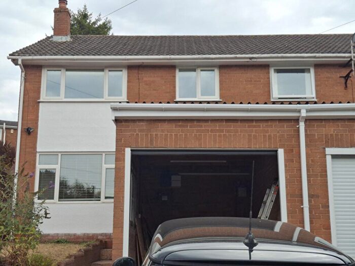 3 Bedroom Terraced House To Rent In Wonford Street, Exeter, EX2