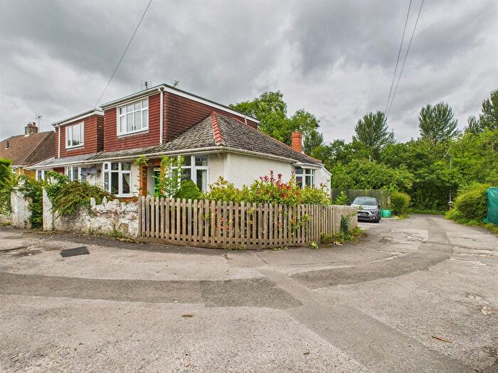 3 Bedroom Semi-Detached Bungalow For Sale In Ewenny Cross, Ewenny, Bridgend, CF35