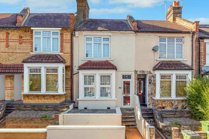 3 Bedroom Terraced House To Rent In Smithies Road, London, SE2