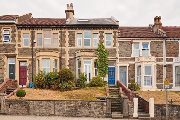3 Bedroom Maisonette For Sale In Gloucester Road, Bishopston, BS7