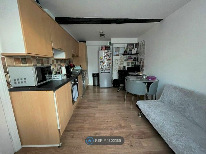 1 Bedroom Flat To Rent In Broad Street, Canterbury, CT1