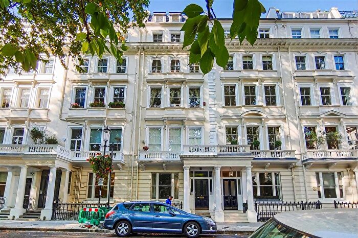 2 Bedroom Flat To Rent In Cornwall Gardens, London, SW7