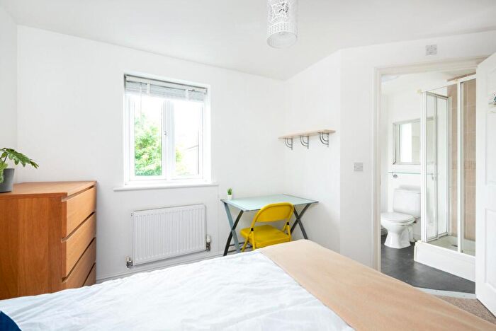 5 Bedroom Terraced House To Rent In Orchid Drive, Bath, BA2