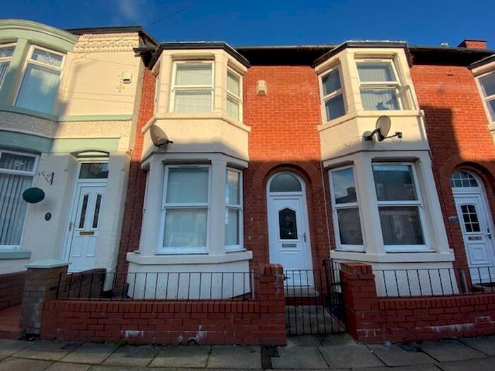 2 Bedroom Flat To Rent In Wellbrow Road, Walton, Liverpool, L4