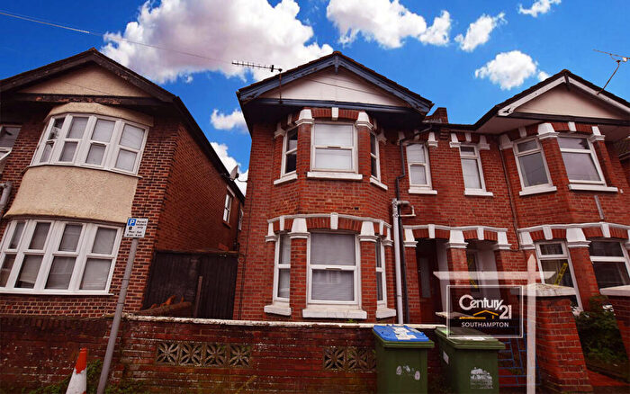 4 Bedroom Semi Detached House To Rent In |Ref: |, Coventry Road, Southampton, SO15